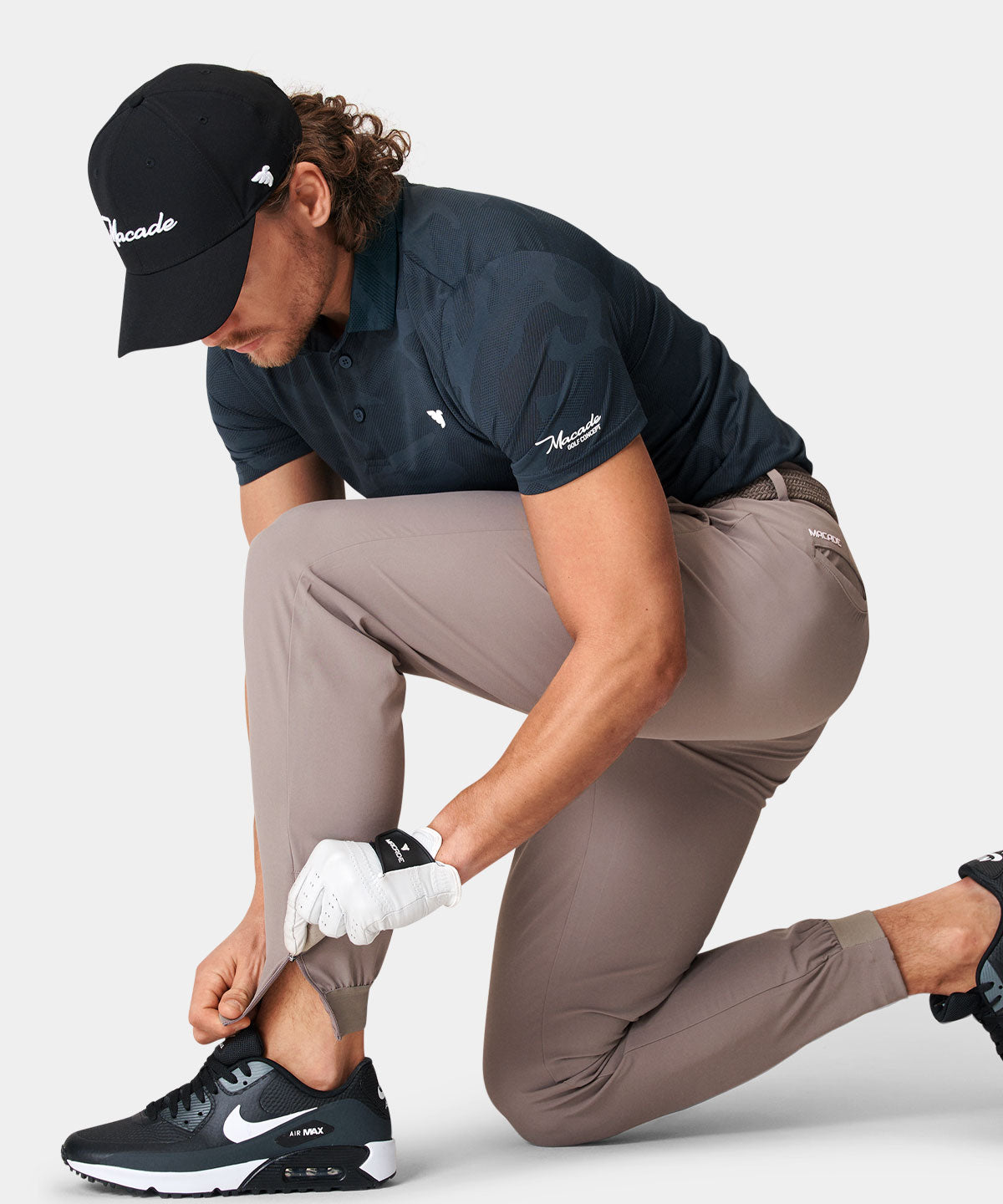 Khaki Four-Way Stretch Jogger Macadegolf