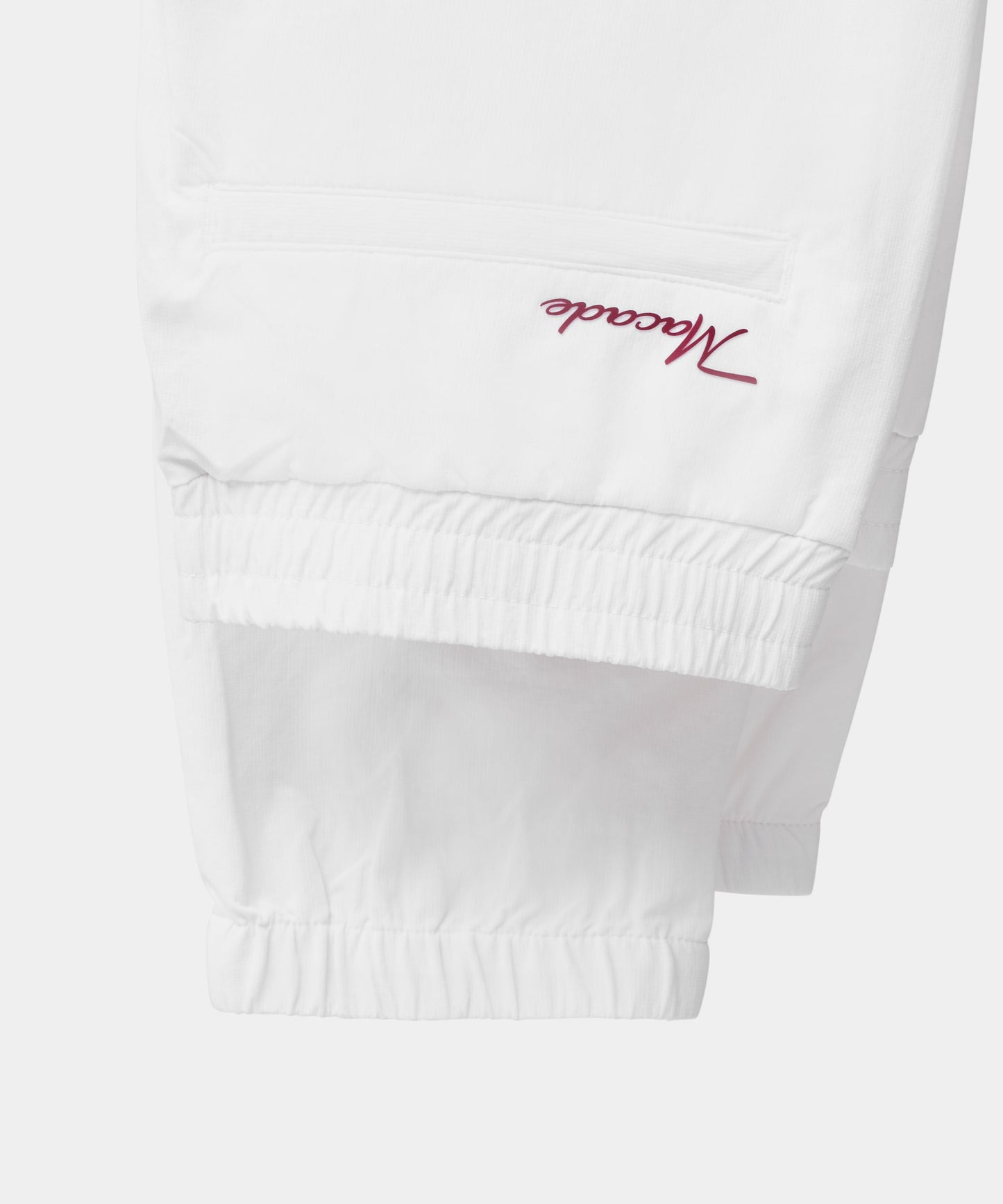 Traveler White Jogger Macade Golf