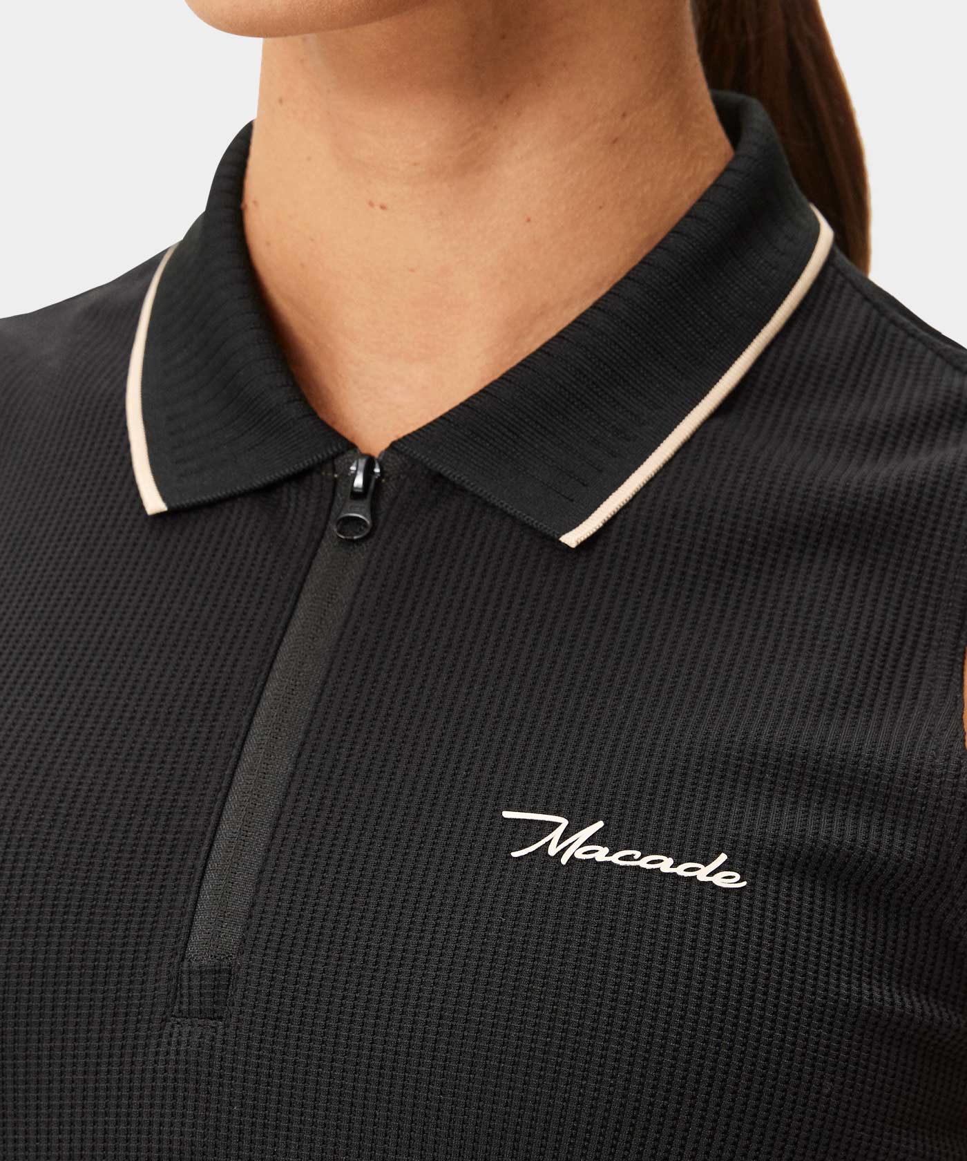 Black Players Zip Sleeveless Shirt