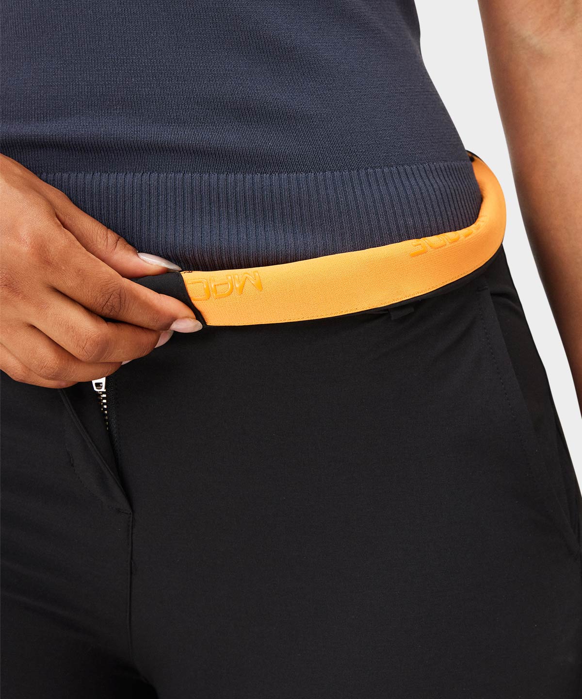 Black Four-Way Stretch Jogger Macade Golf