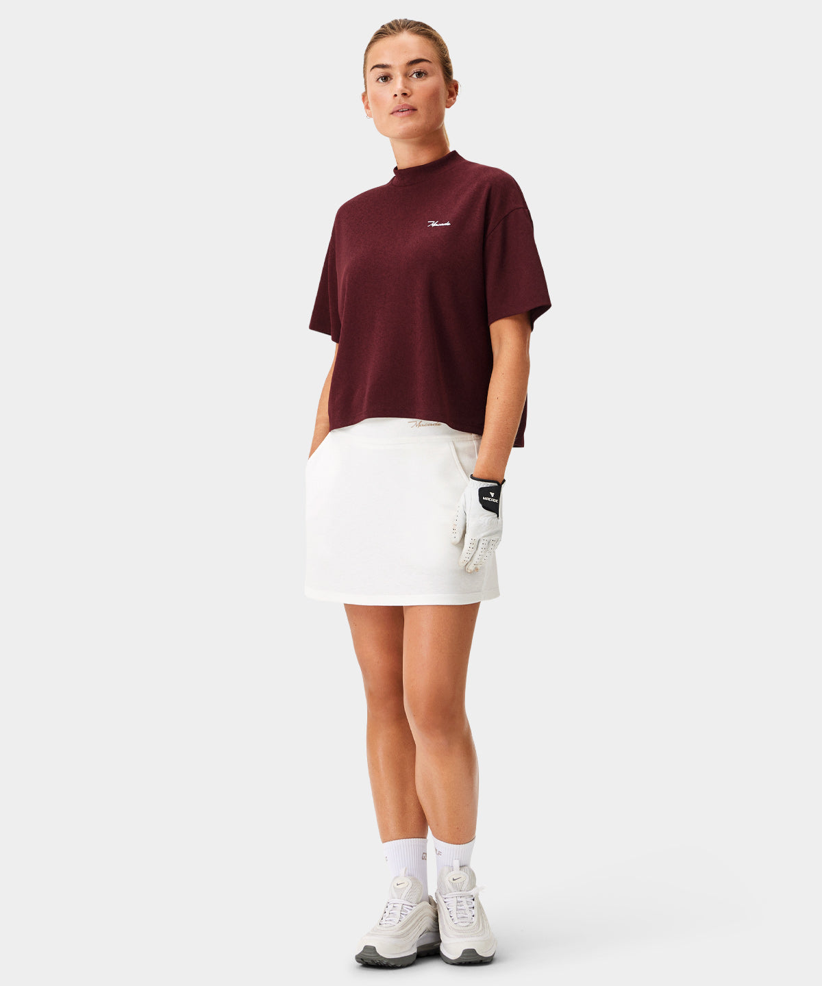 Burgundy Cropped Players Tee Macade Golf