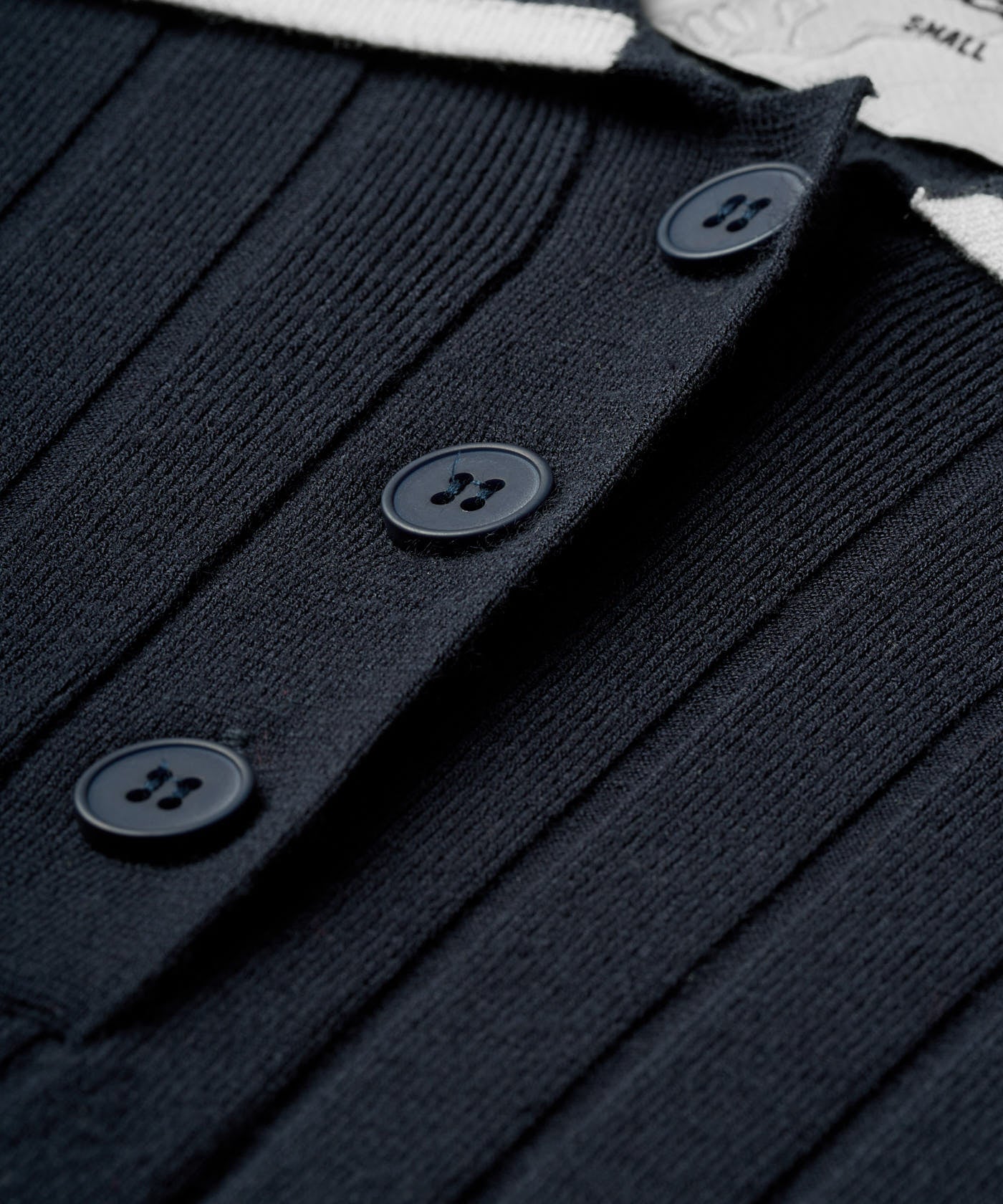 Skye Course Knit Polo - Navy flatlay 10